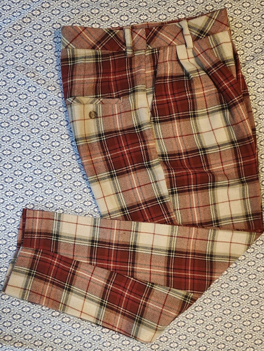 Women's Red Pleat-Front Plaid Trousers